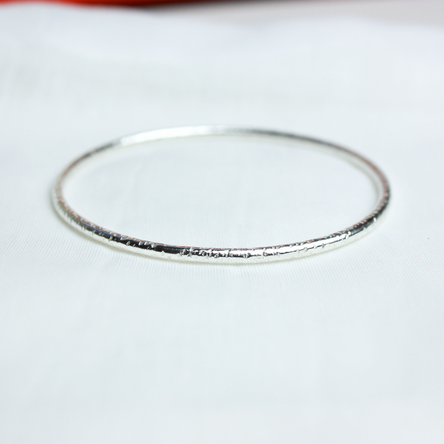 Kimberley Elizabeth Hammered Bangle