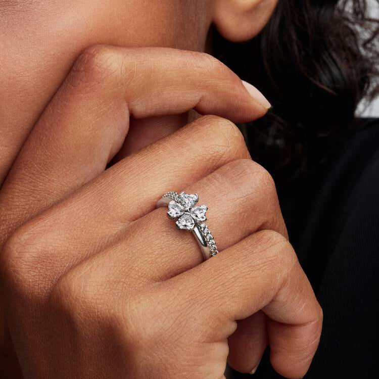 Pandora Sparkling Lucky Clover Splittable Ring