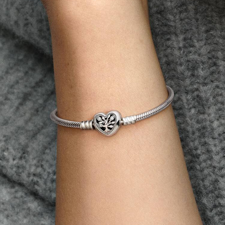 Pandora Family Tree Heart Clasp Snake Chain Bracelet