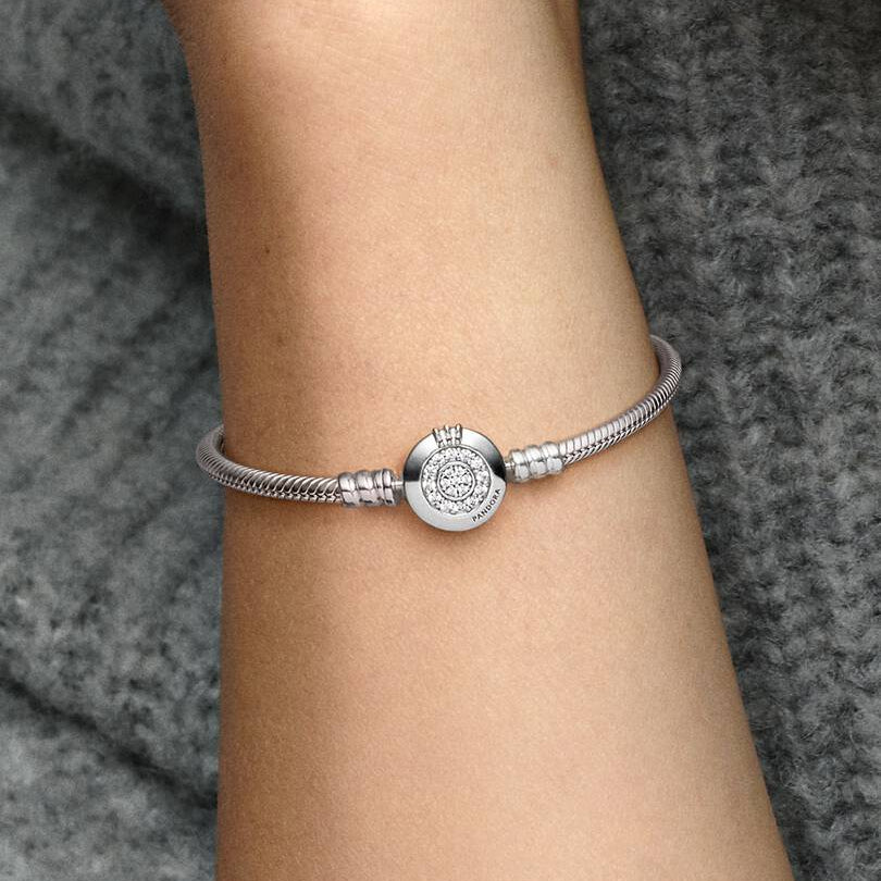 Pandora Moments Sparkling Crown O Snake Bracelet