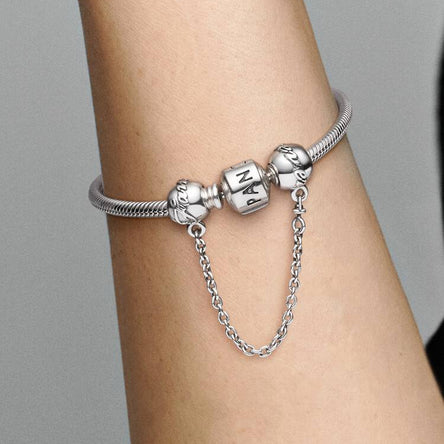 Pandora Family Forever Safety Chain Charm