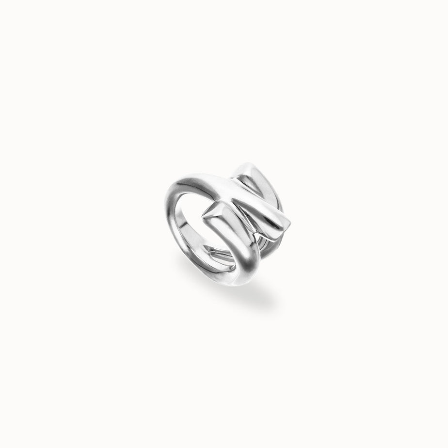 Uno de 50 Intertwined Organic Shaped Ring