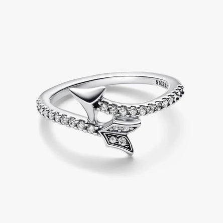 Pandora Sparkling Arrow Ring