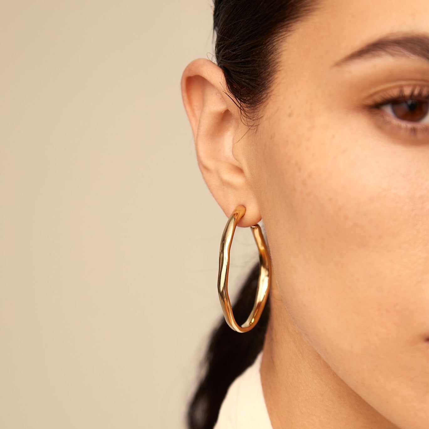 Uno De 50 Gold Plated Open Hoop Earrings