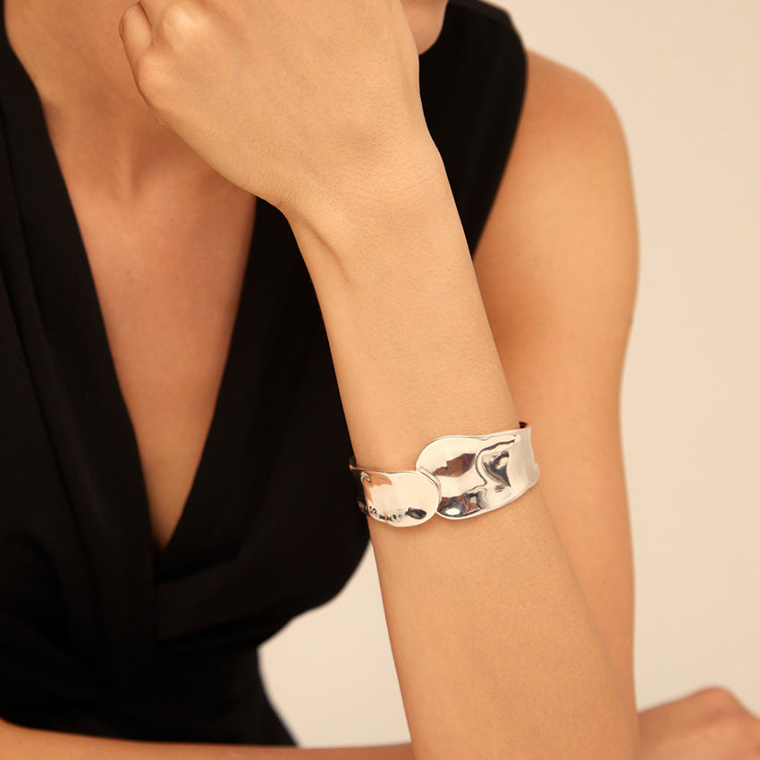 UNO De 50 Olas Bangle