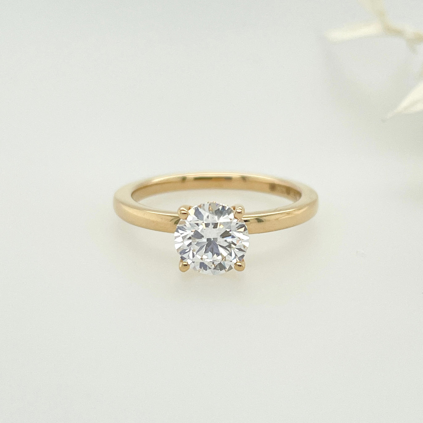 18ct Yellow Gold Round-Brilliant Lab Diamond, Hidden-Halo, Solitaire Engagement Ring