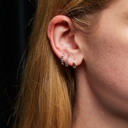 Hot Diamonds Tender Huggie Silver Earrings