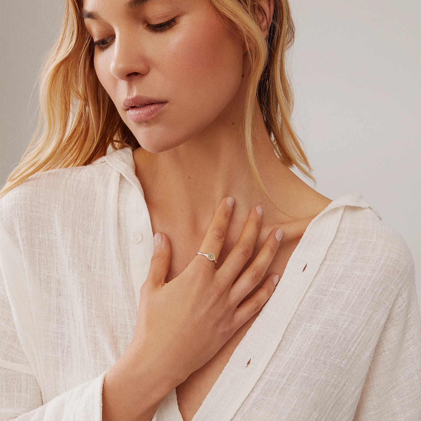 Anna Beck Classic Oval Stacking Ring Gold Silver