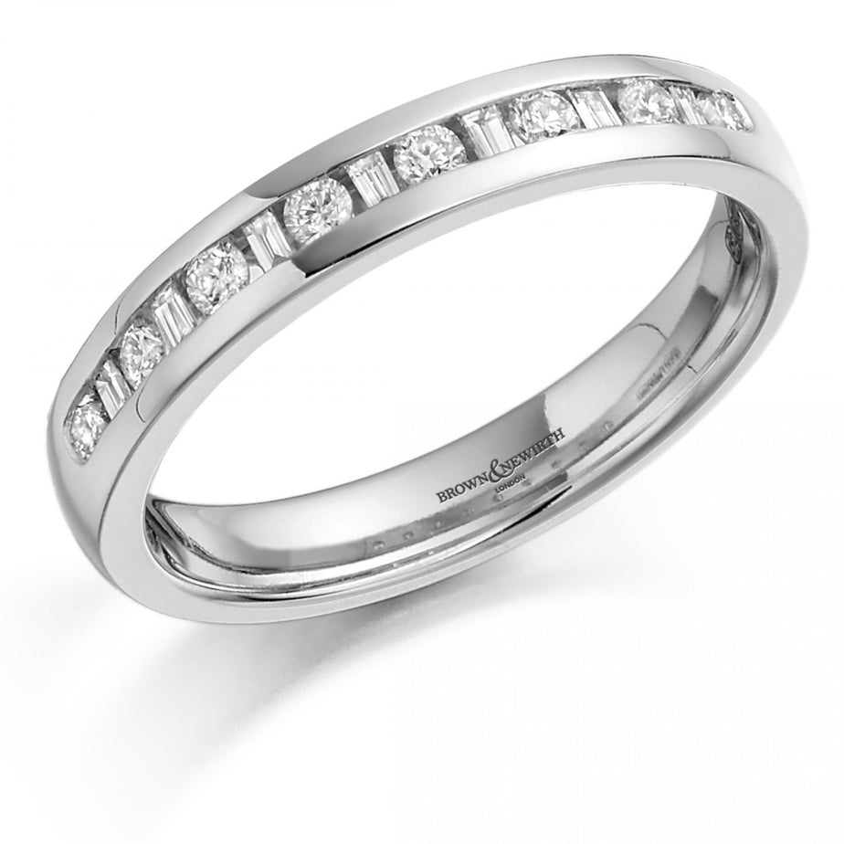 18ct White Gold Diamond Eternity/ Wedding Ring