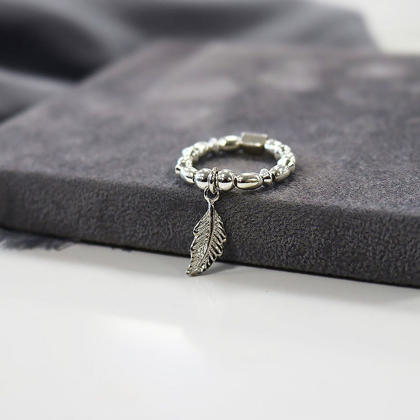Mini Rice Feather Ring