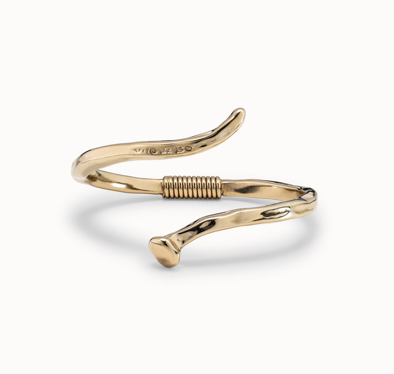UNO de 50 Gold Spiralled Nail Bracelet