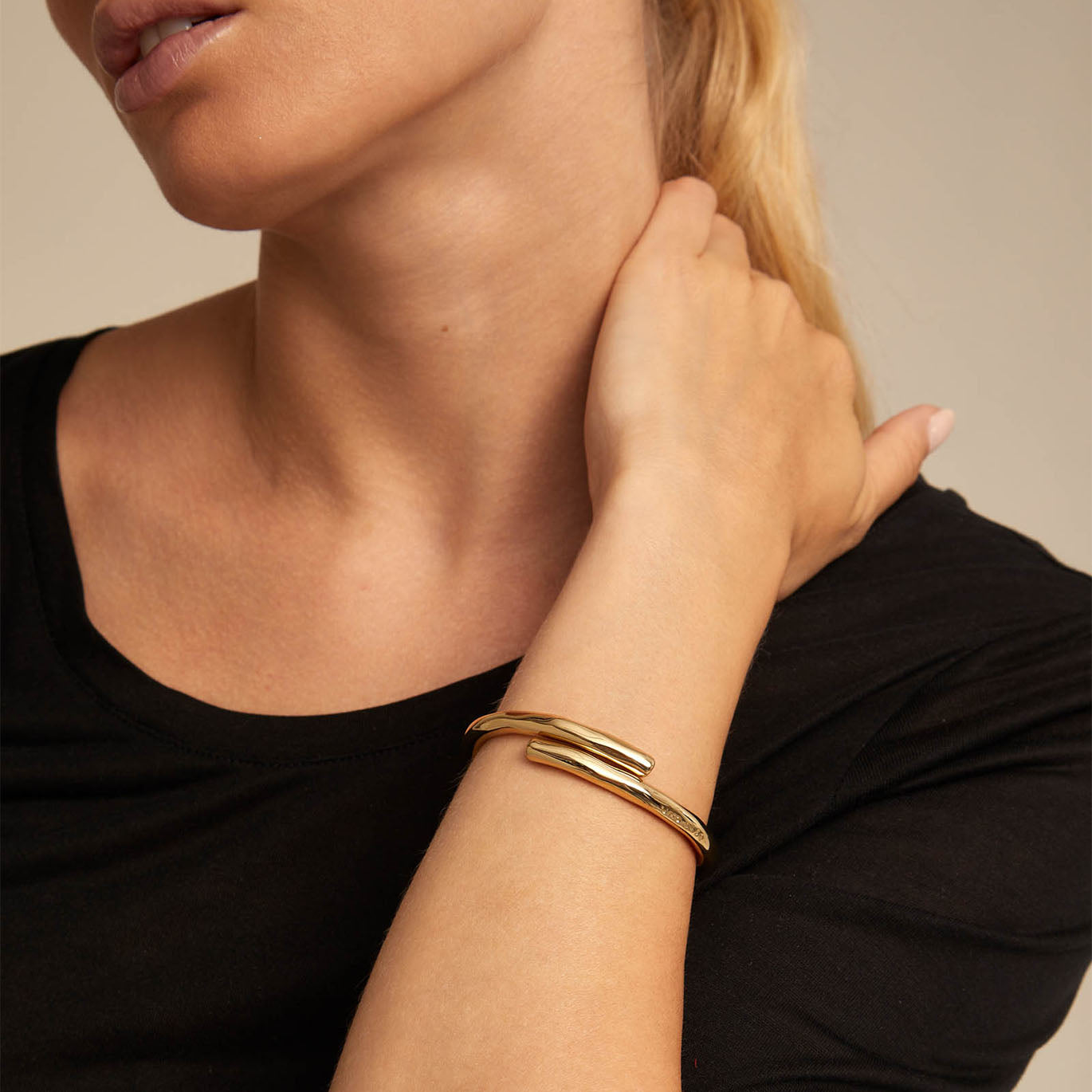 UNO de 50 Yellow Gold Meeting Point Bracelet